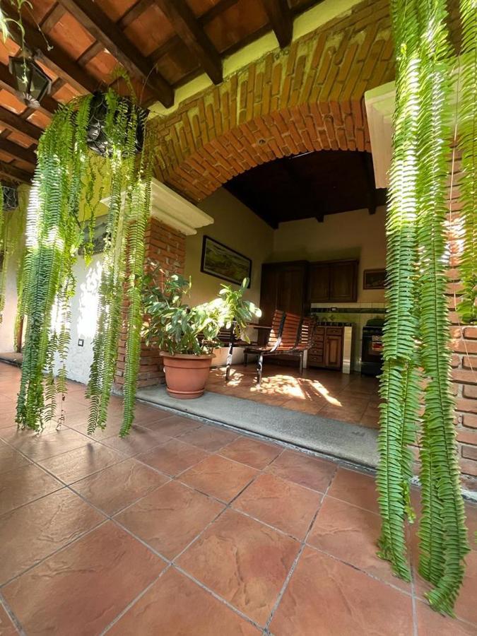 Casa Del Viajero Colonial Apartment Antigua Exterior foto