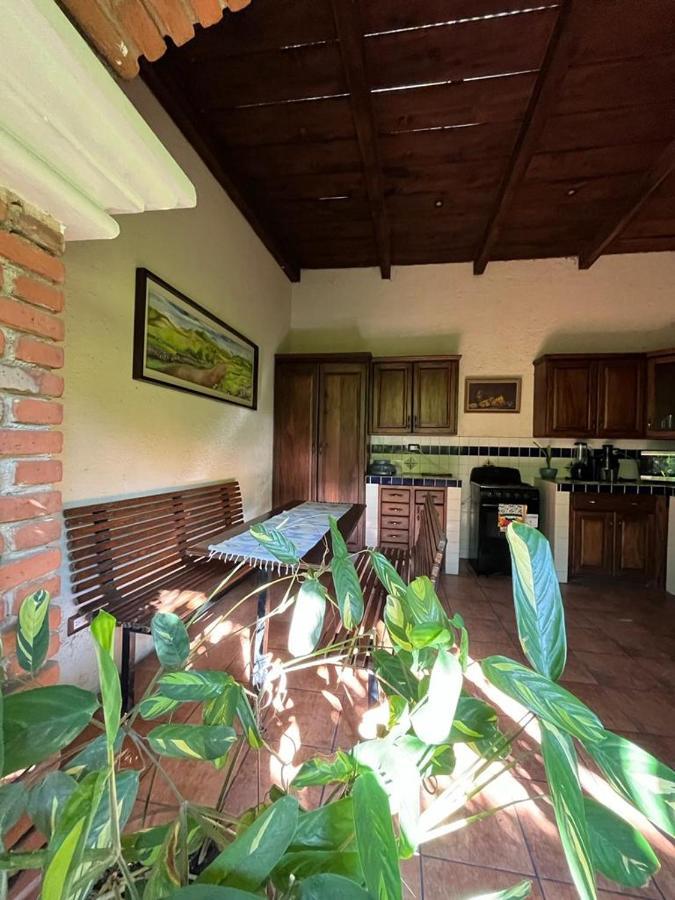 Casa Del Viajero Colonial Apartment Antigua Exterior foto
