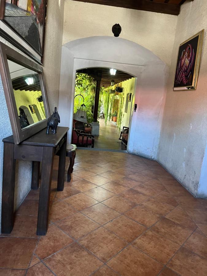 Casa Del Viajero Colonial Apartment Antigua Exterior foto