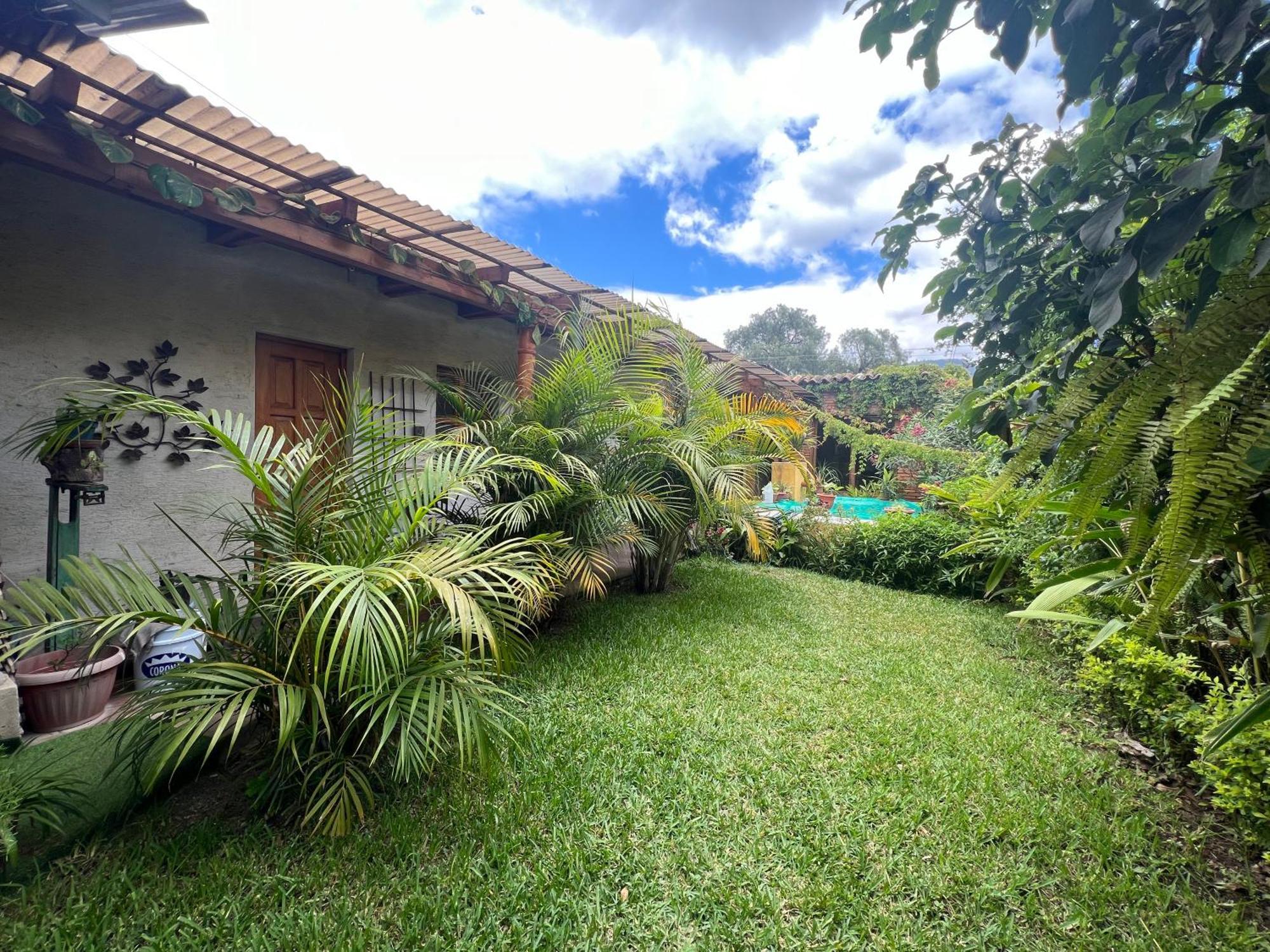 Casa Del Viajero Colonial Apartment Antigua Exterior foto